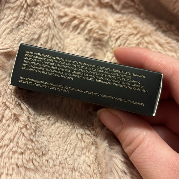 Mischo Beauty Lipstick in Shade Ijama Full Size New In Box - Picture 6 of 7